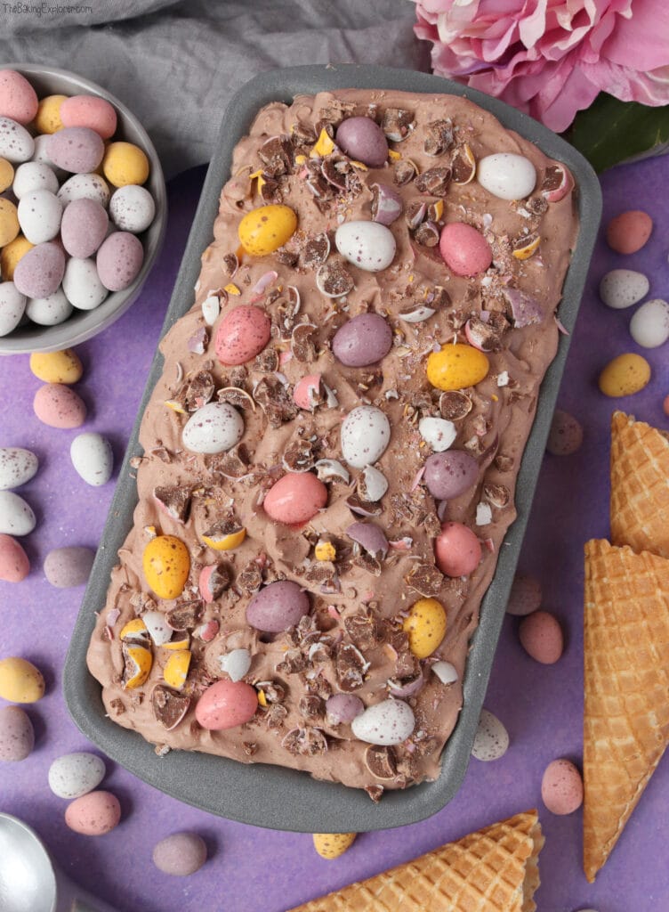 Mini Egg Ice Cream (No Churn) The Baking Explorer