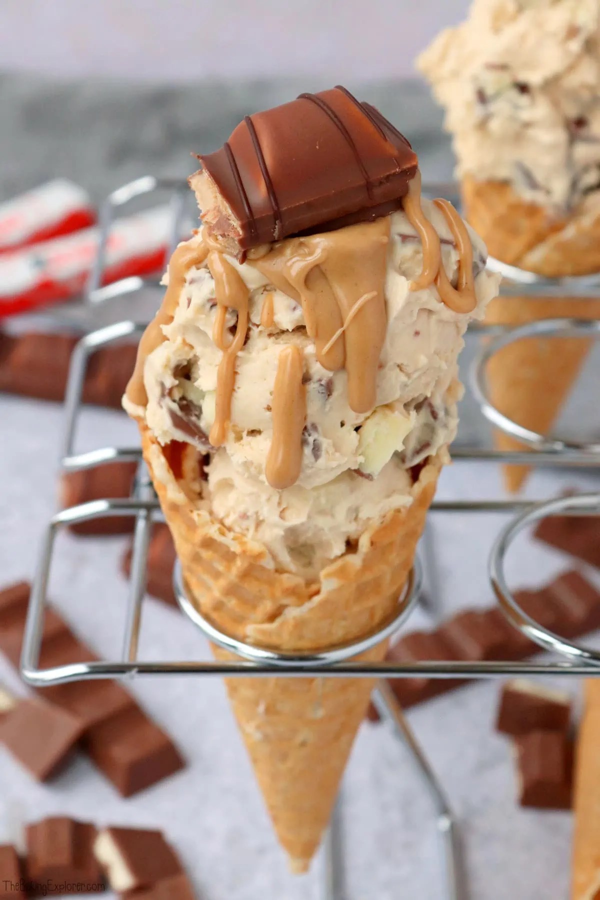 Kinder Bueno Ice Cream (No Churn) The Baking Explorer