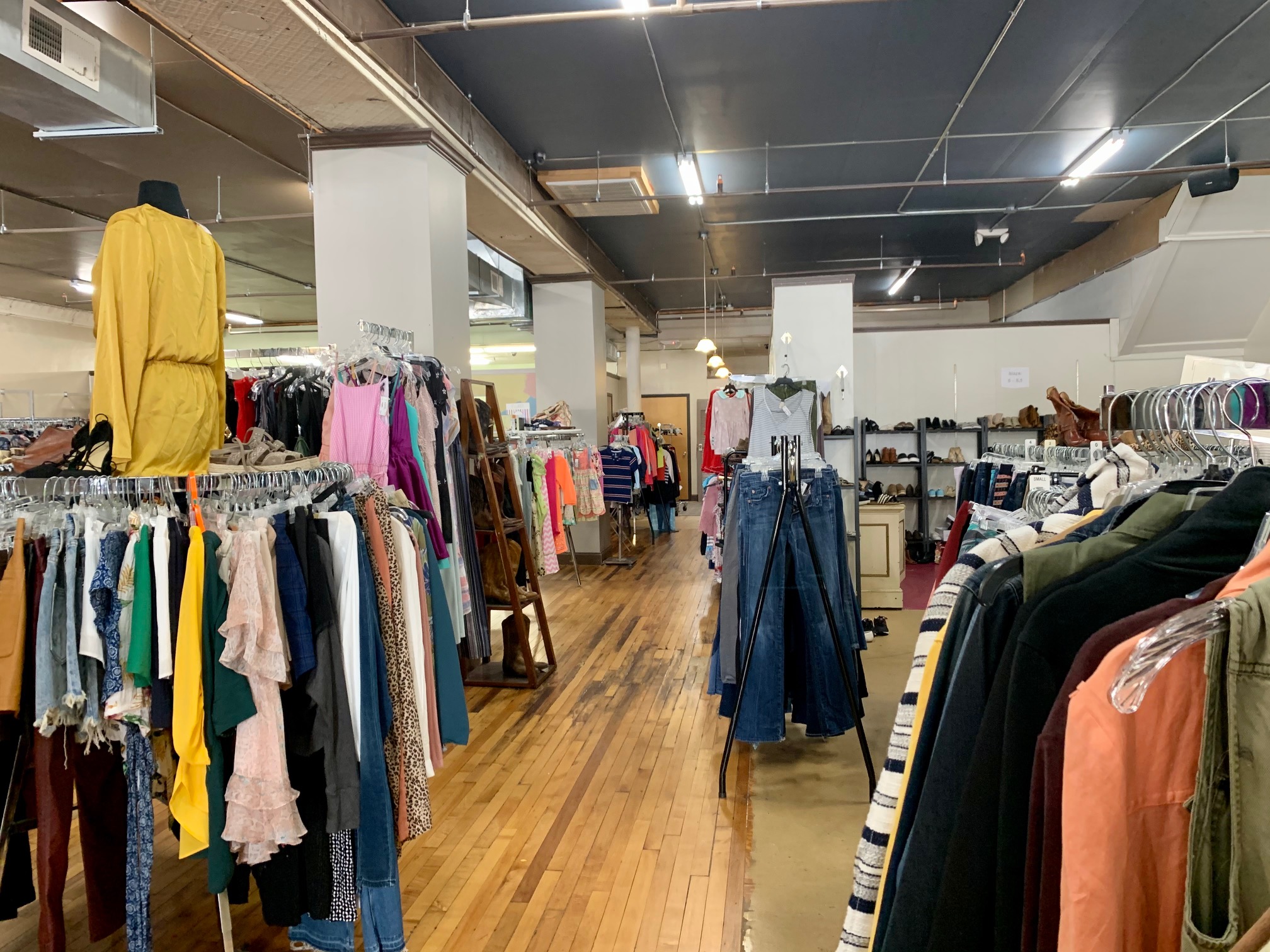 5 mustvisit secondhand stores in the AuburnOpelika area The Bama Buzz