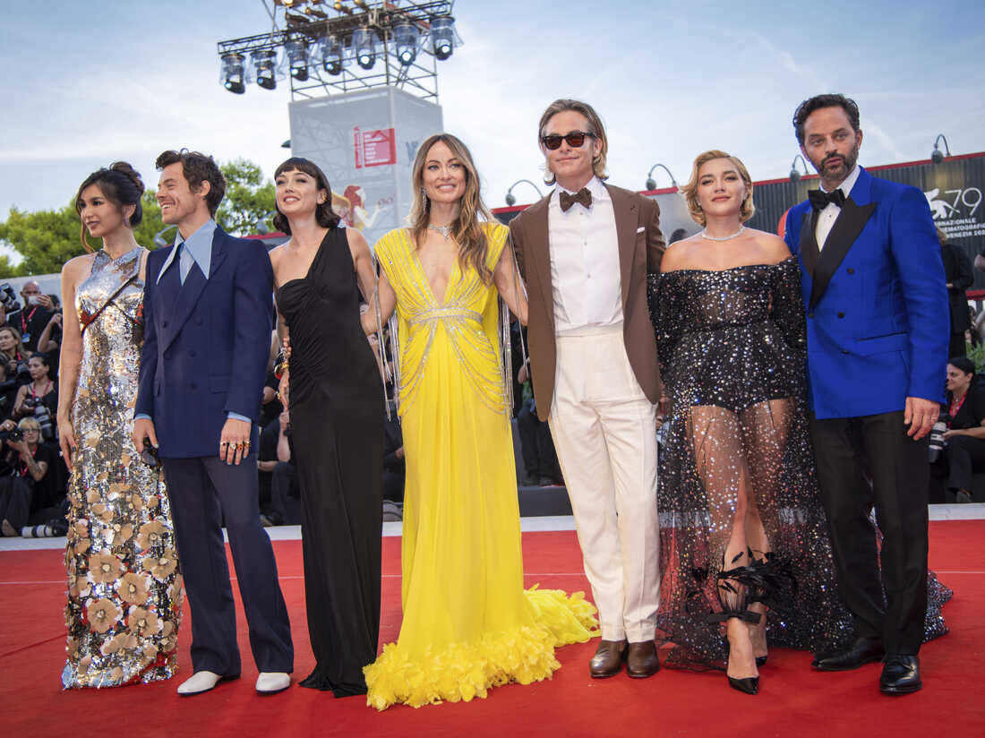 Olivia Wilde’s Film “Don’t Worry Darling,” Has Us Very Worried