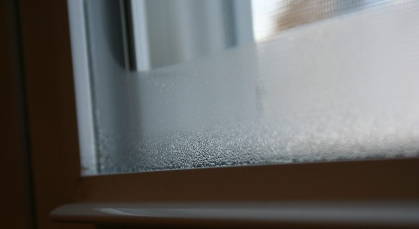 What Causes Window Condensation in Fall and Winter?