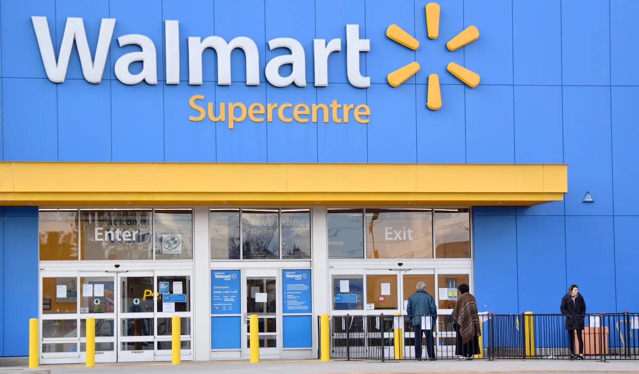 Can You Drink Alcohol In Walmart?