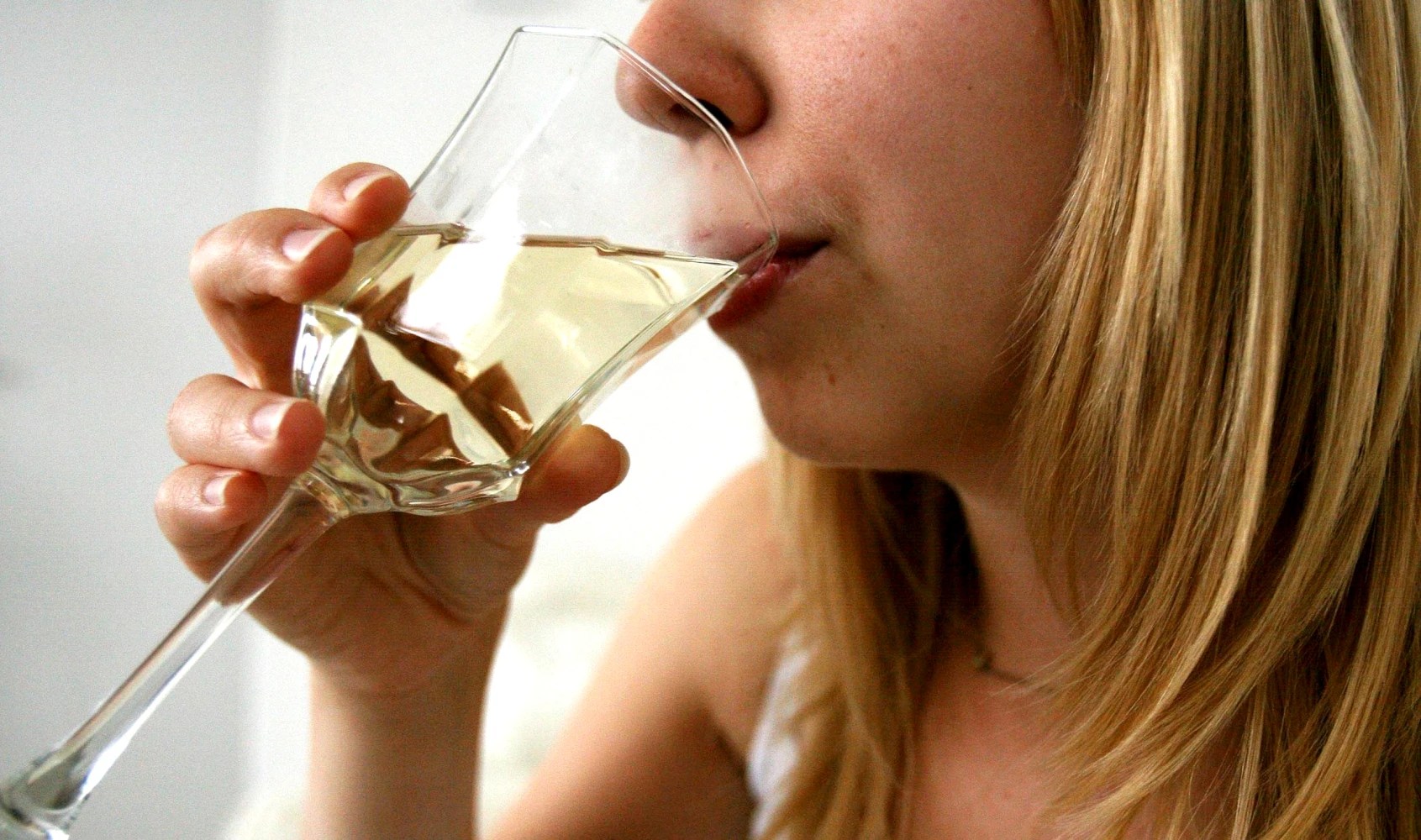 Can You Drink Alcohol With Mono?