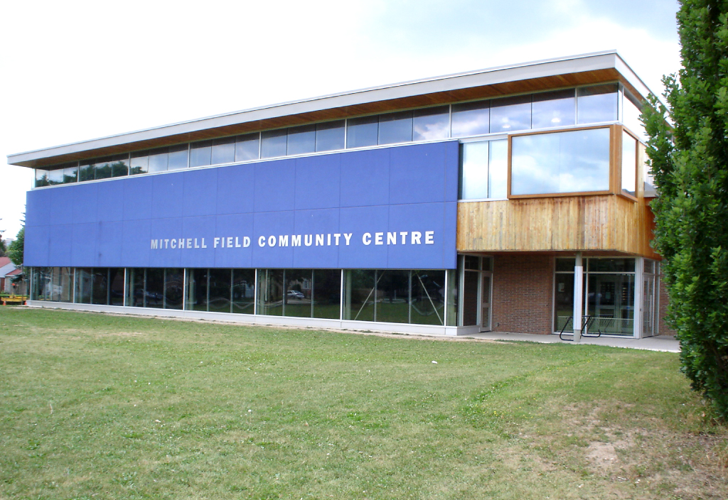 Neighbourhood The on Bayview