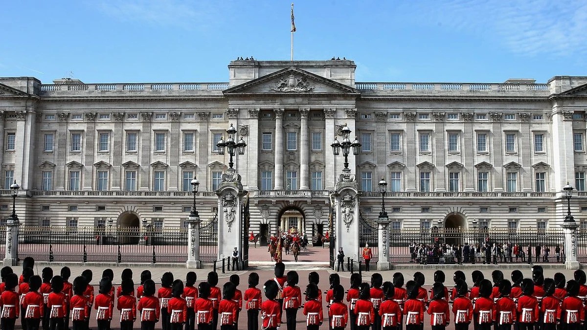 Buckingham Palace Prunkräume und Wachablösung