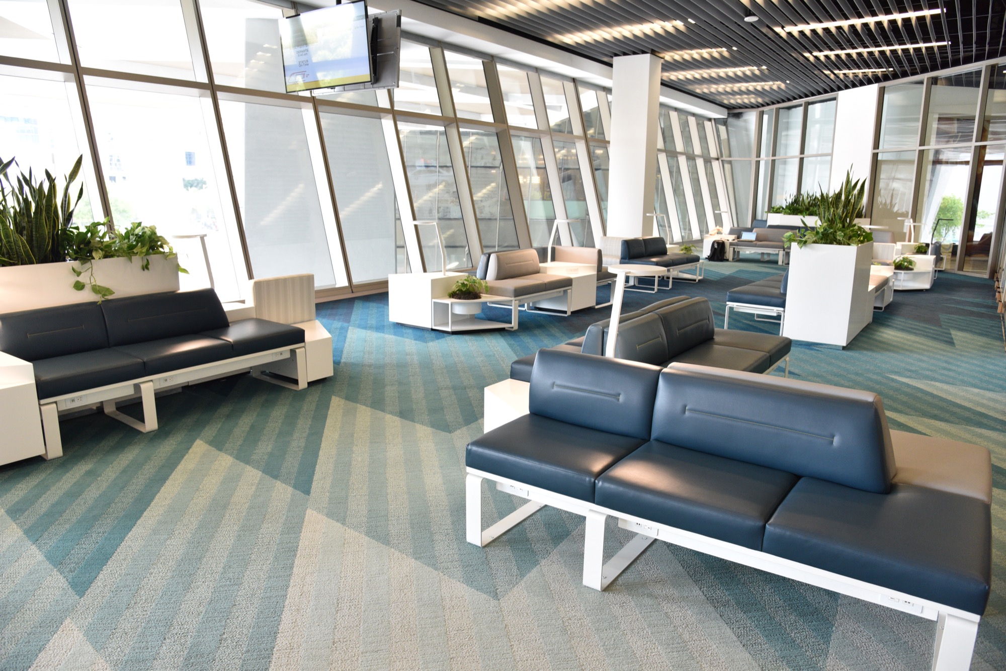 Smart Lounge The Big Bubble MIAMI