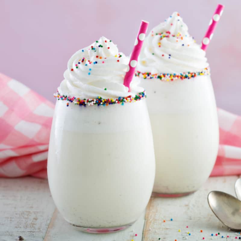 Almond Milk Milkshake Just 3 Ingredients! The Big Man's World