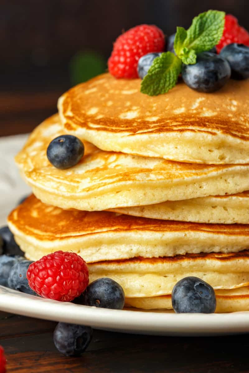 Low Calorie Pancakes {Under 150 calories!} The Big Man's World