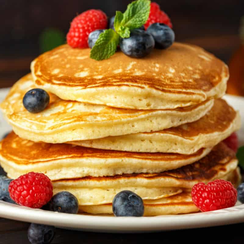 Low Calorie Pancakes {Under 150 calories!} The Big Man's World