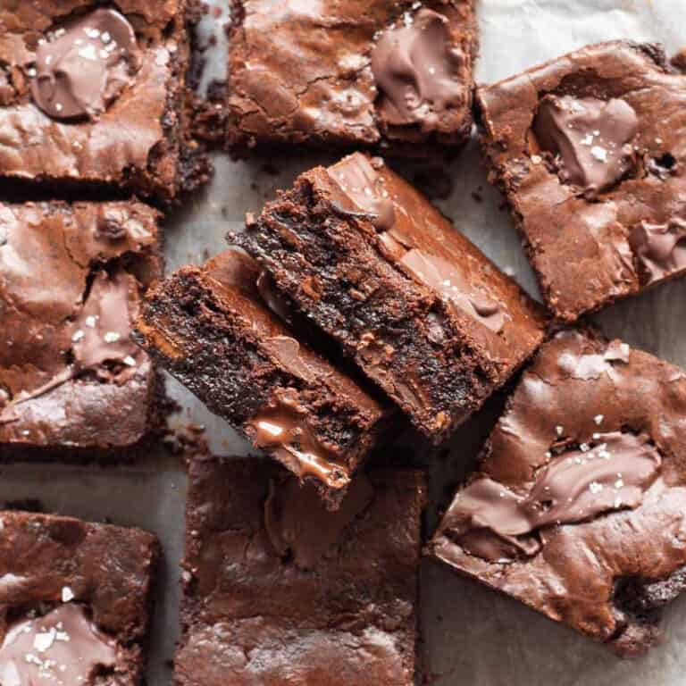 Eggless Brownies {Fudgy and Crinkle tops!} The Big Man's World