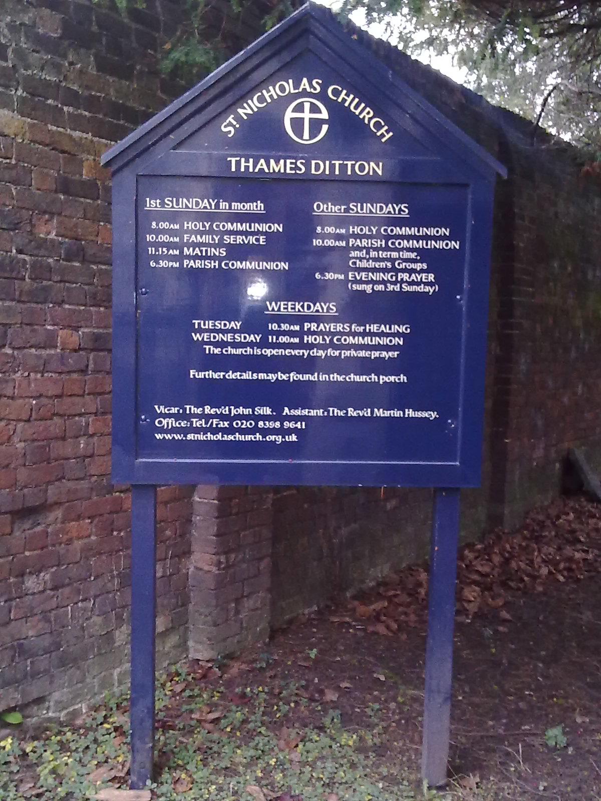 Thames Ditton St. Nicholas Church With the British Army in Flanders