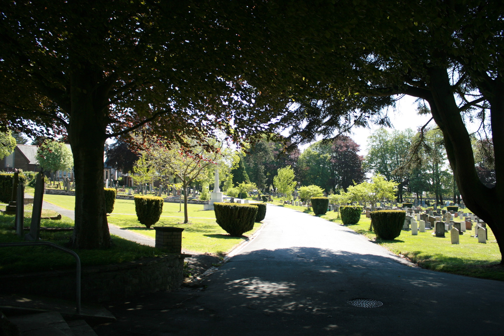 Plymouth Weston Mill Cemetery With the British Army in Flanders