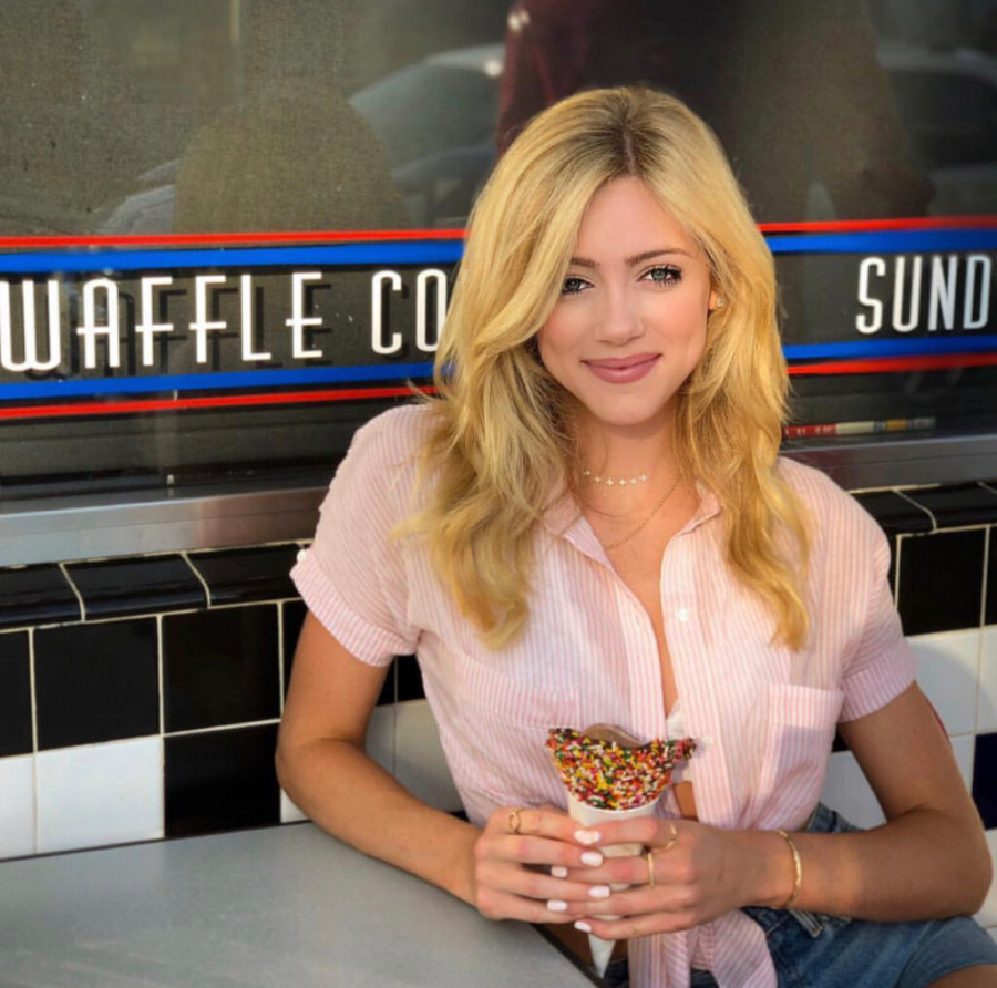 Abby Hornacek (Fox News) Wiki Age, Eye Injury, Height, Salary(07)