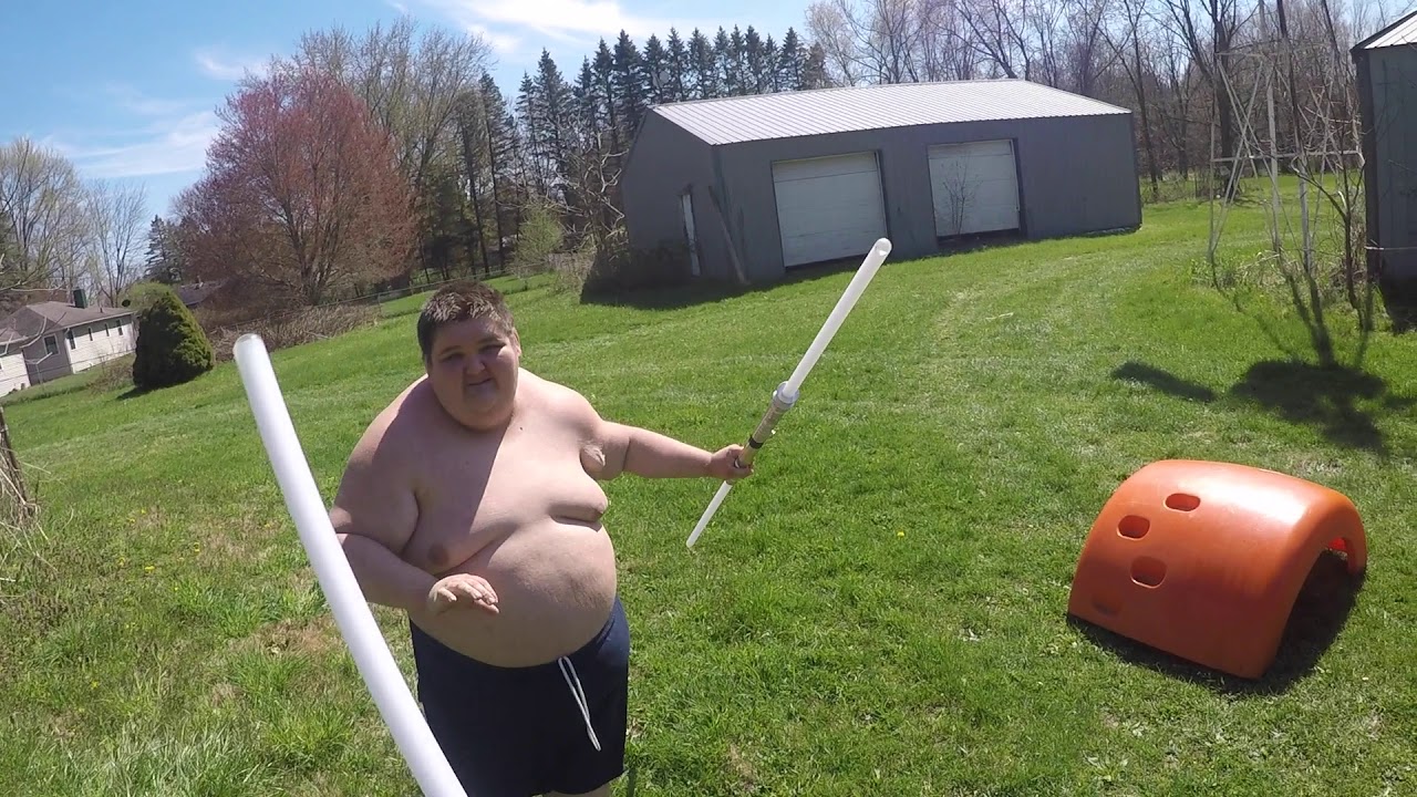 What's wrong with Airsoftfatty? Age, Weight, Mom, Net Worth, Wiki