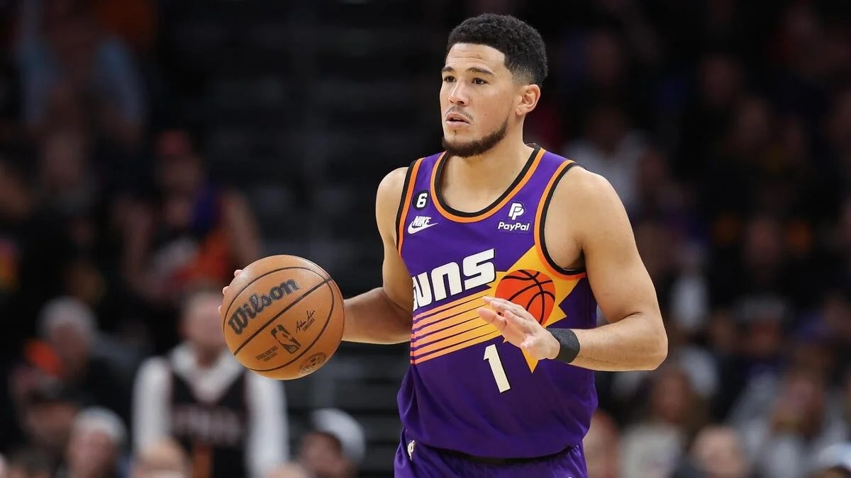 Devin Booker Bio, Age, Height, Parents, Injury, Contract, Net Worth(07)