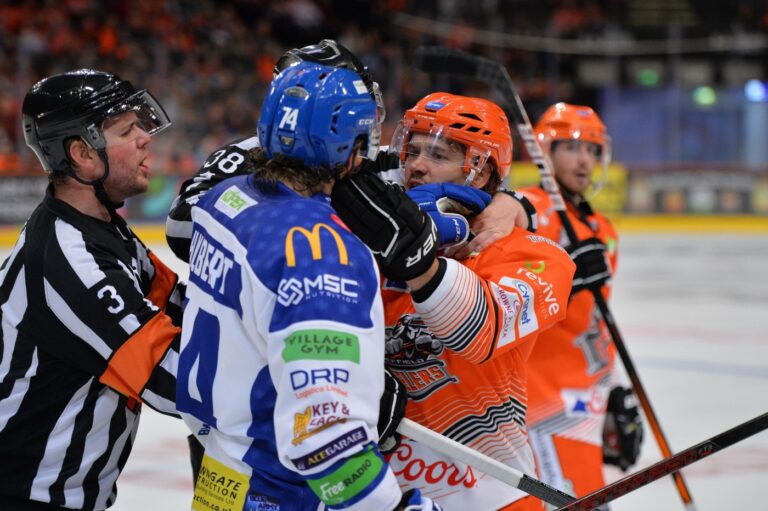 Ice Hockey Coventry Blaze start EIHL season 311, Murrayfield Racers