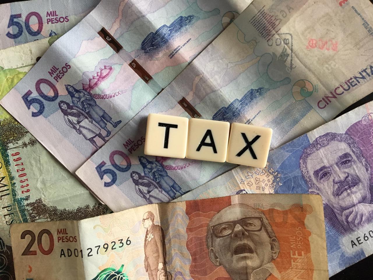 How to pay taxes in Colombia as a foreigner