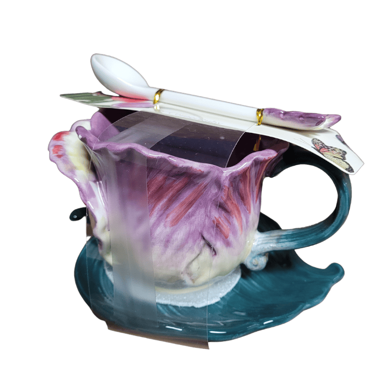 Corner Ruby Botanical Collection Coral Flower Teacup Set with Leaf