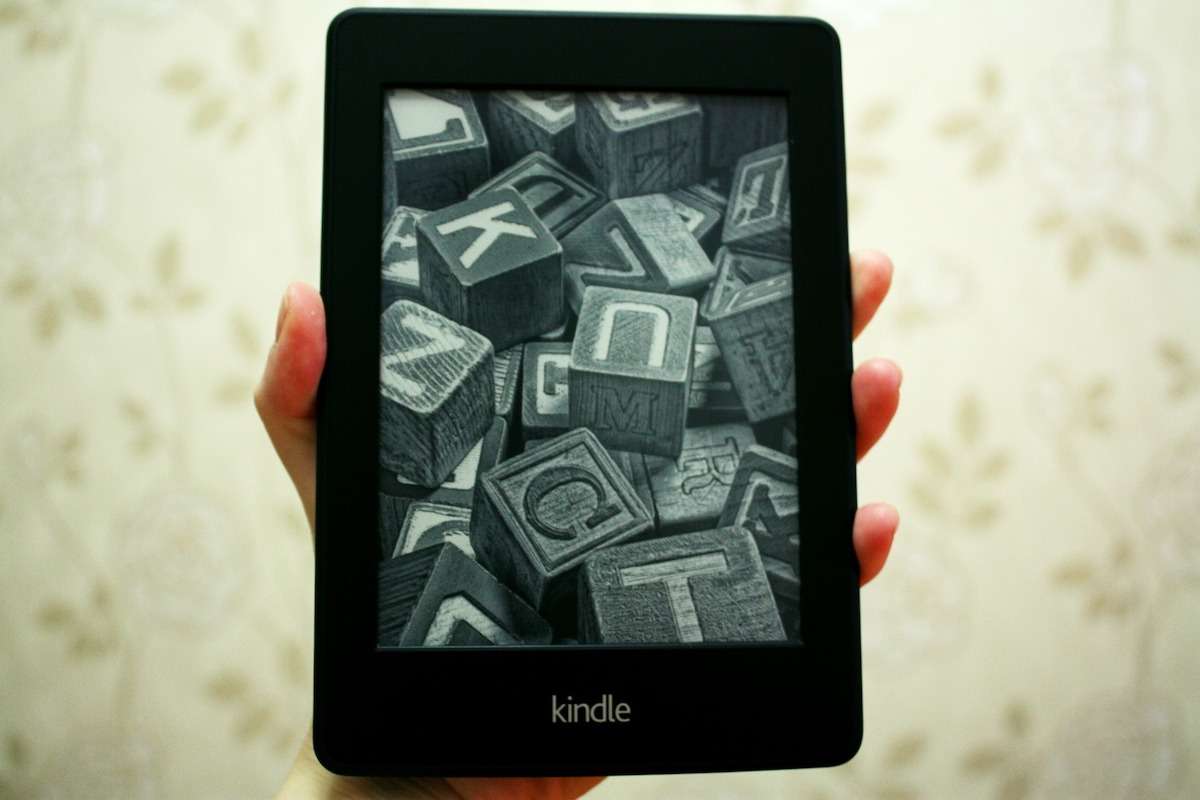 Difference Between Kindle and Tablet? Guide!]