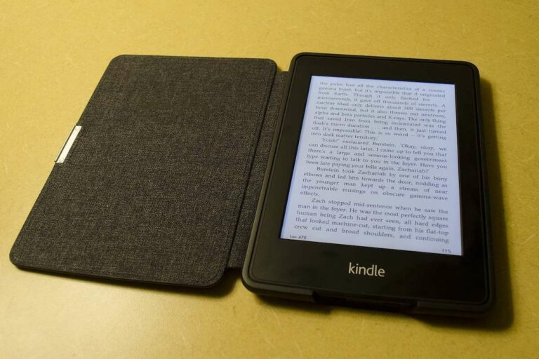 Difference Between Kindle and Tablet? Guide!]