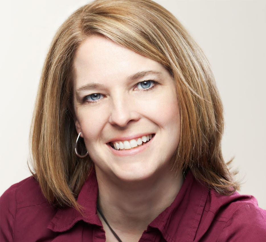 Smugglivus 2012 Guest Author Jennifer Nielsen The Book Smugglers