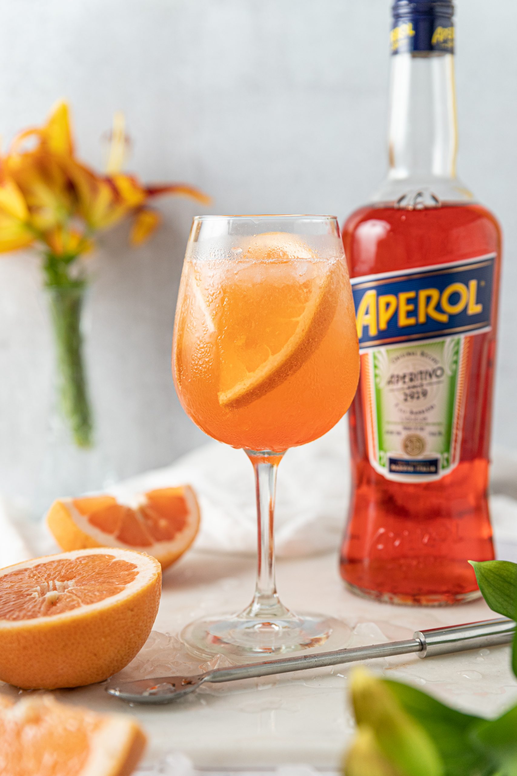 Grapefruit Aperol Spritz The Boozy Ginger