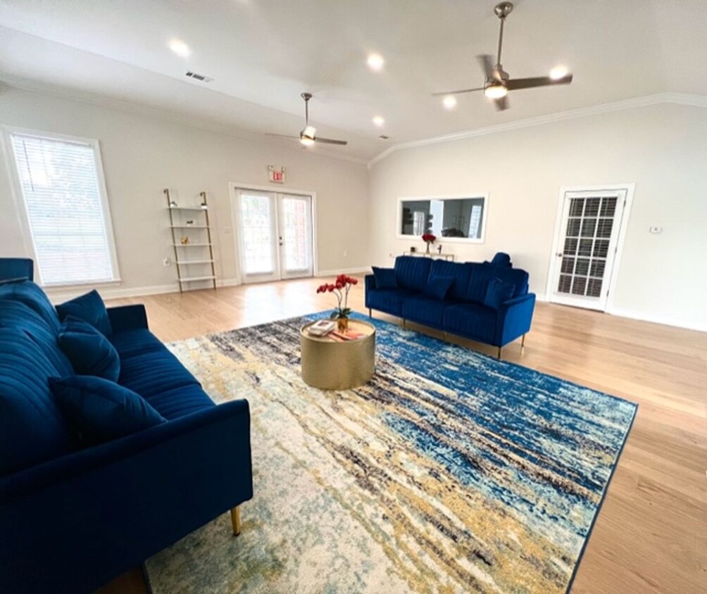 The Bowery Apartments Newly renovated apartment complex in Memphis, TN