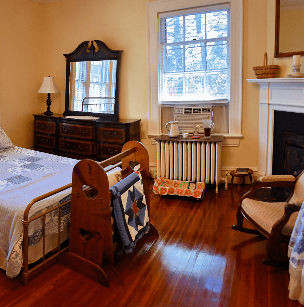 ROOMS SQ NET2 The Bowman House Bed and Breakfast in Waynesboro, VA