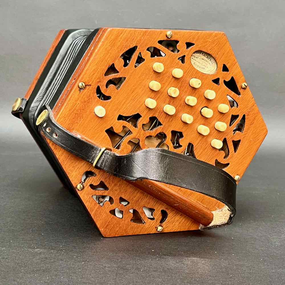 Louis Lachenal 30 key CG anglo The Box Place