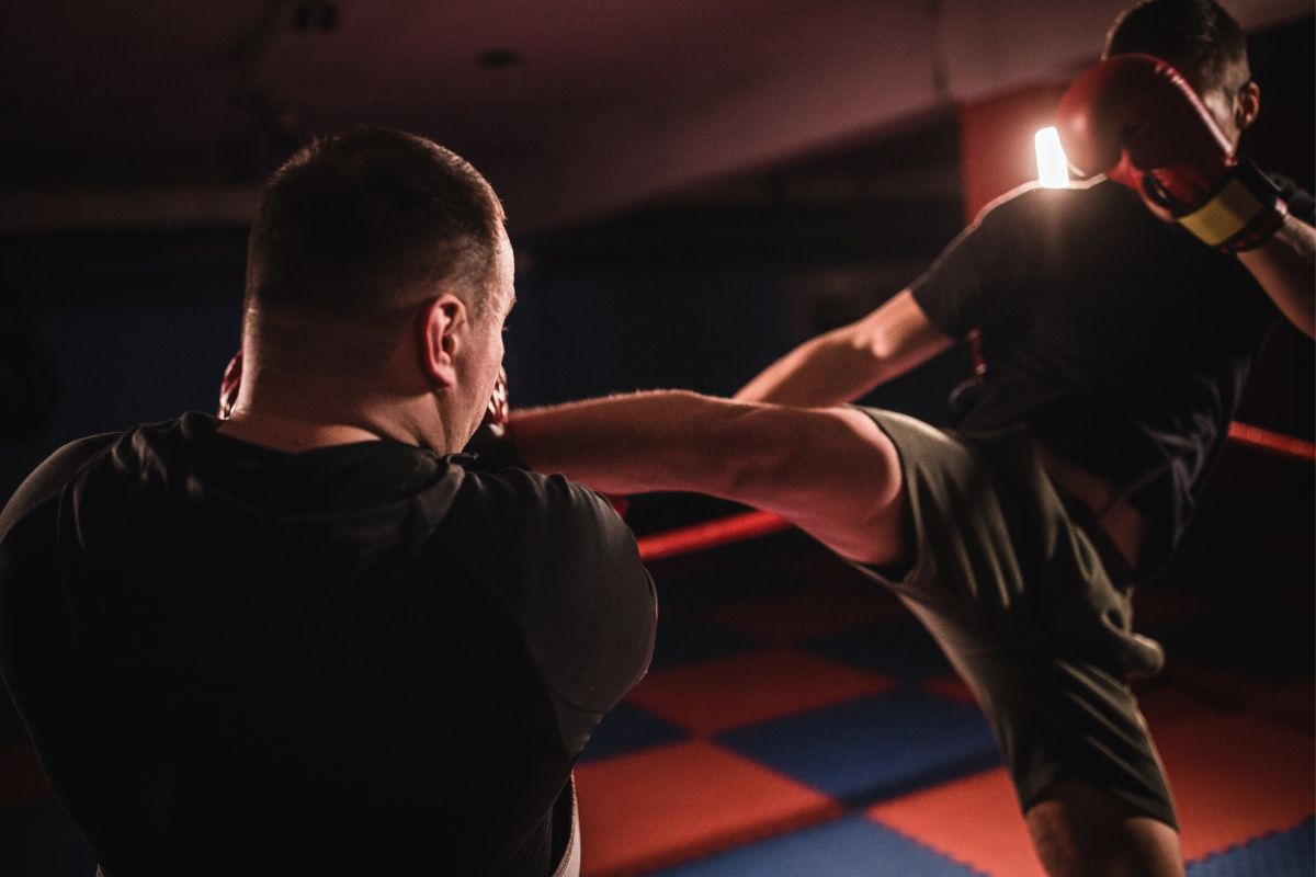 Boxing Vs. Kickboxing Which Is Better? The Boxx Method
