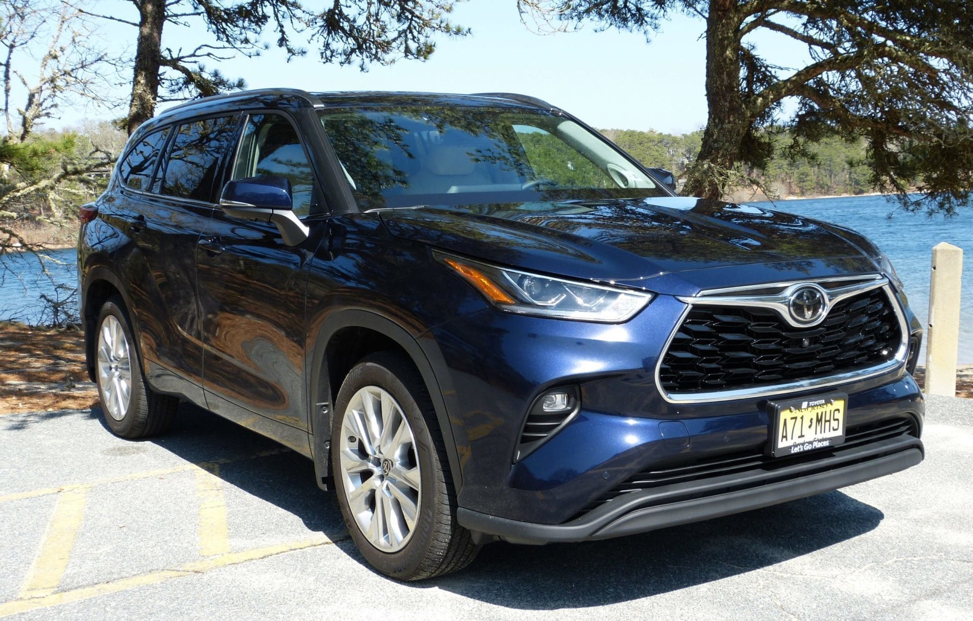 The best coffee machine 2020 crossovers vehicles. Toyota Highlander Hits a Crossover/SUV Sweet Spot | The ...