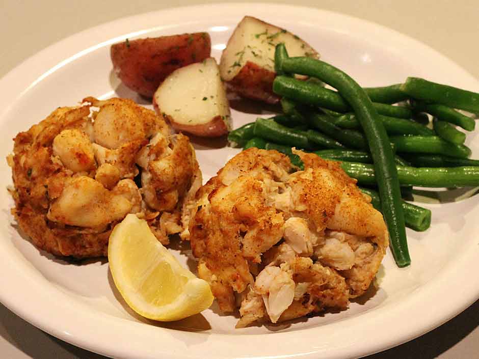 THE BRASS MONKEY The Best Gulf Views in PassAGrille