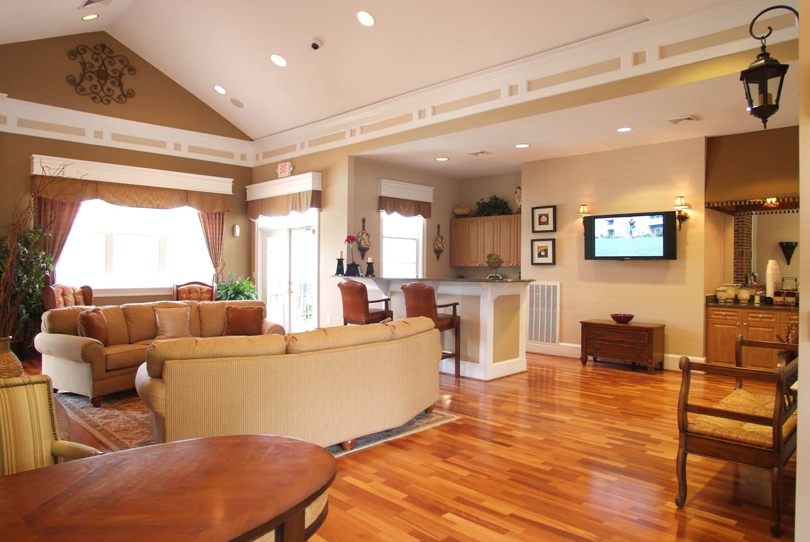 Eagle Harbor Apartments The Breeden Company