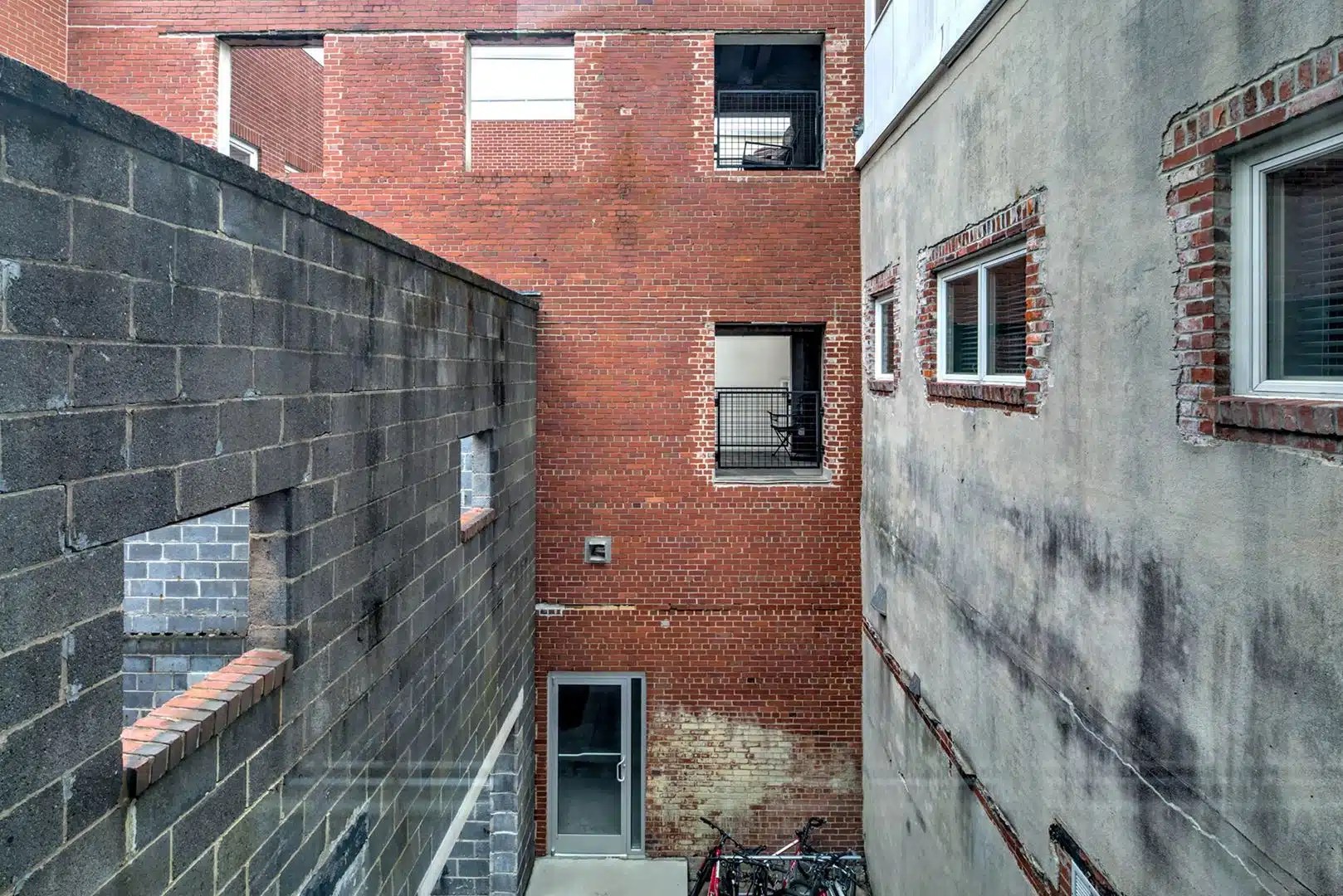 Montgomery Square Apartments The Breeden Company