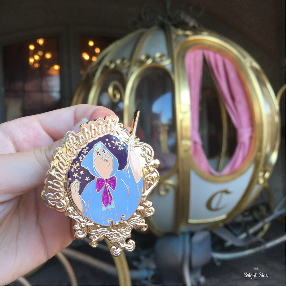 Découvrez les bases du Pin Trading pour échanger vos pins Disney