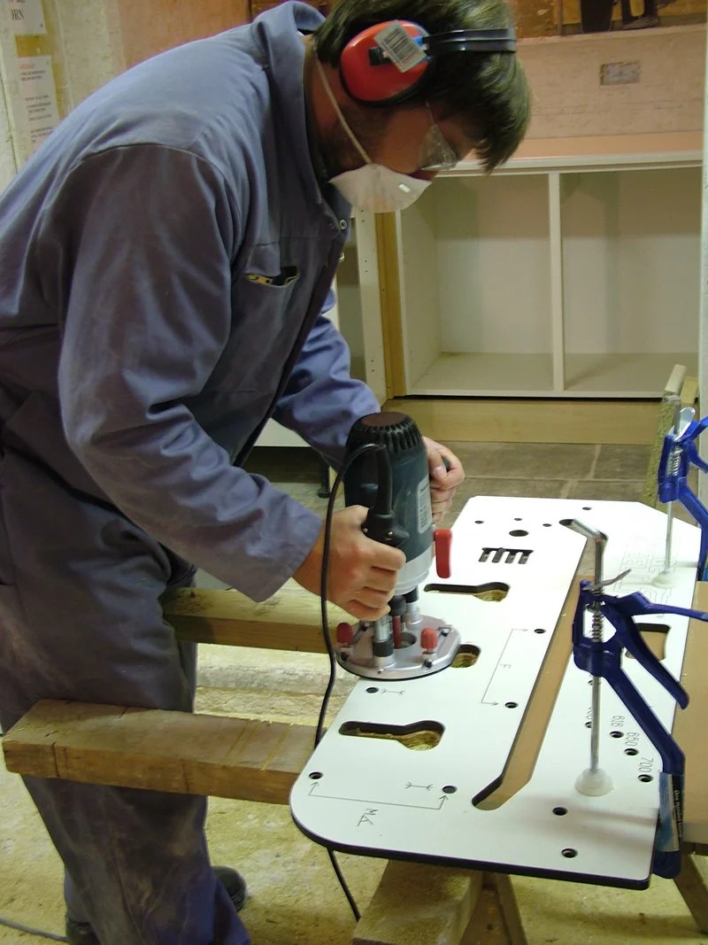 Learn Kitchen Fitting Learn to Fit Kitchens Weekend Kitchen Fitting