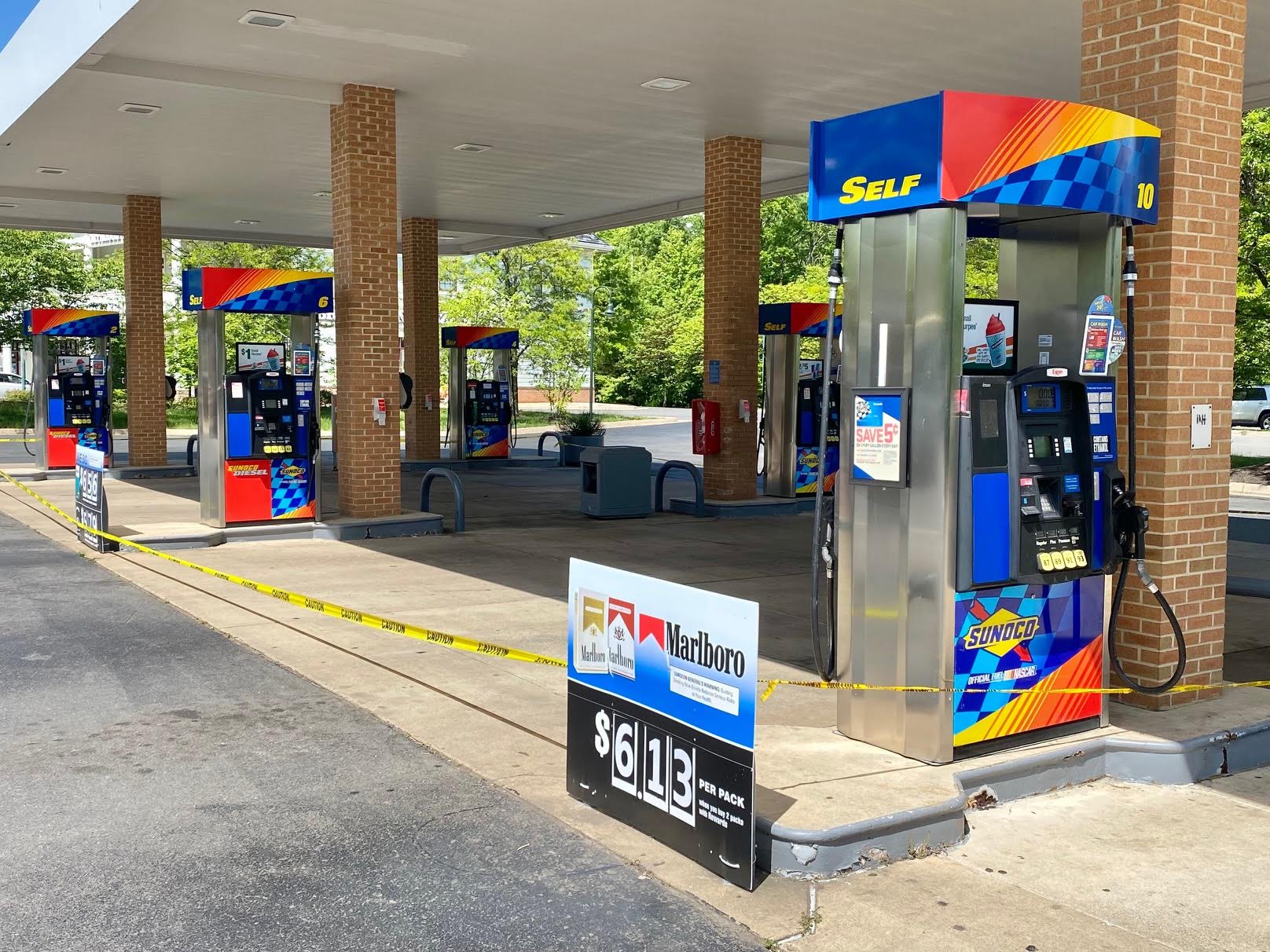 Drivers waiting in long lines at Loudoun gas stations The Burn