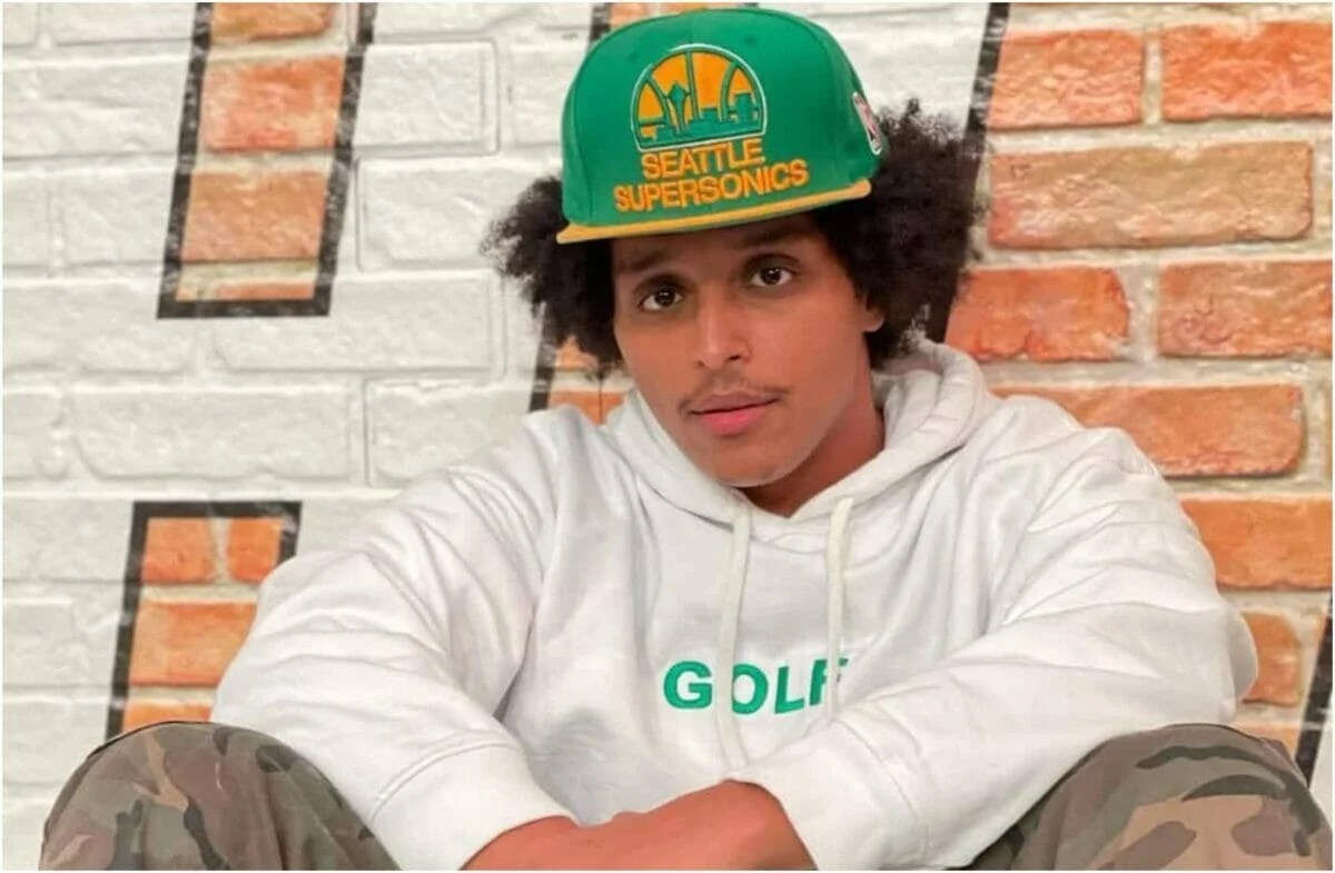 CallMeAgent00 AKA Agent 00 Sister And Family