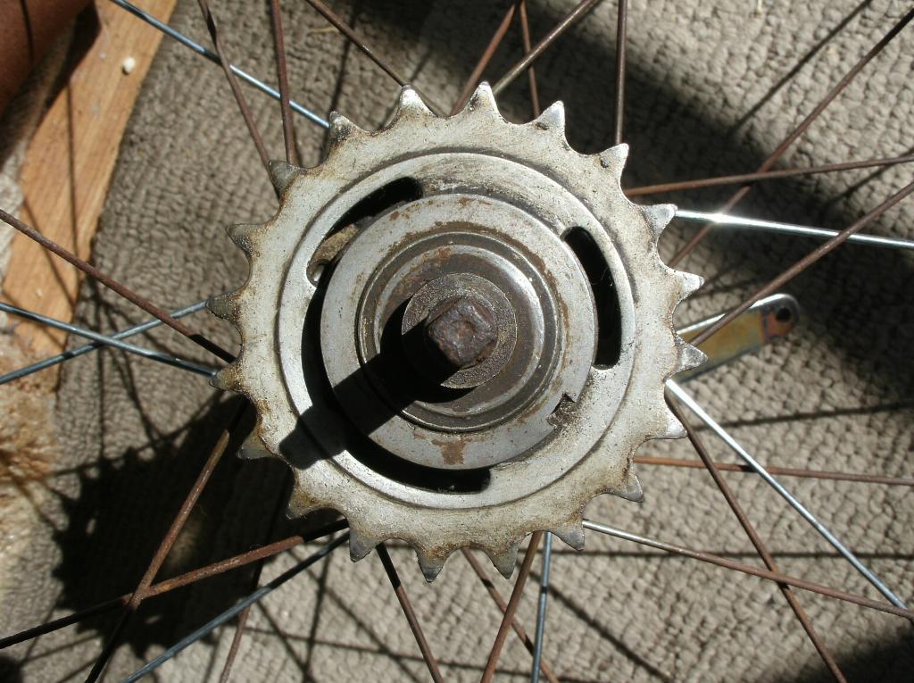 removing sprocket from rear hub Bicycle Restoration Tips The