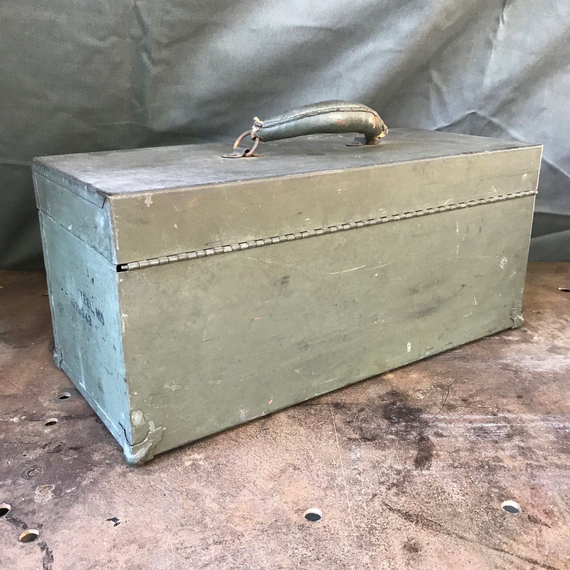 Sold WWII M5 D28243 Steel Army Tool Box Archive (sold or withdrawn) The Classic and