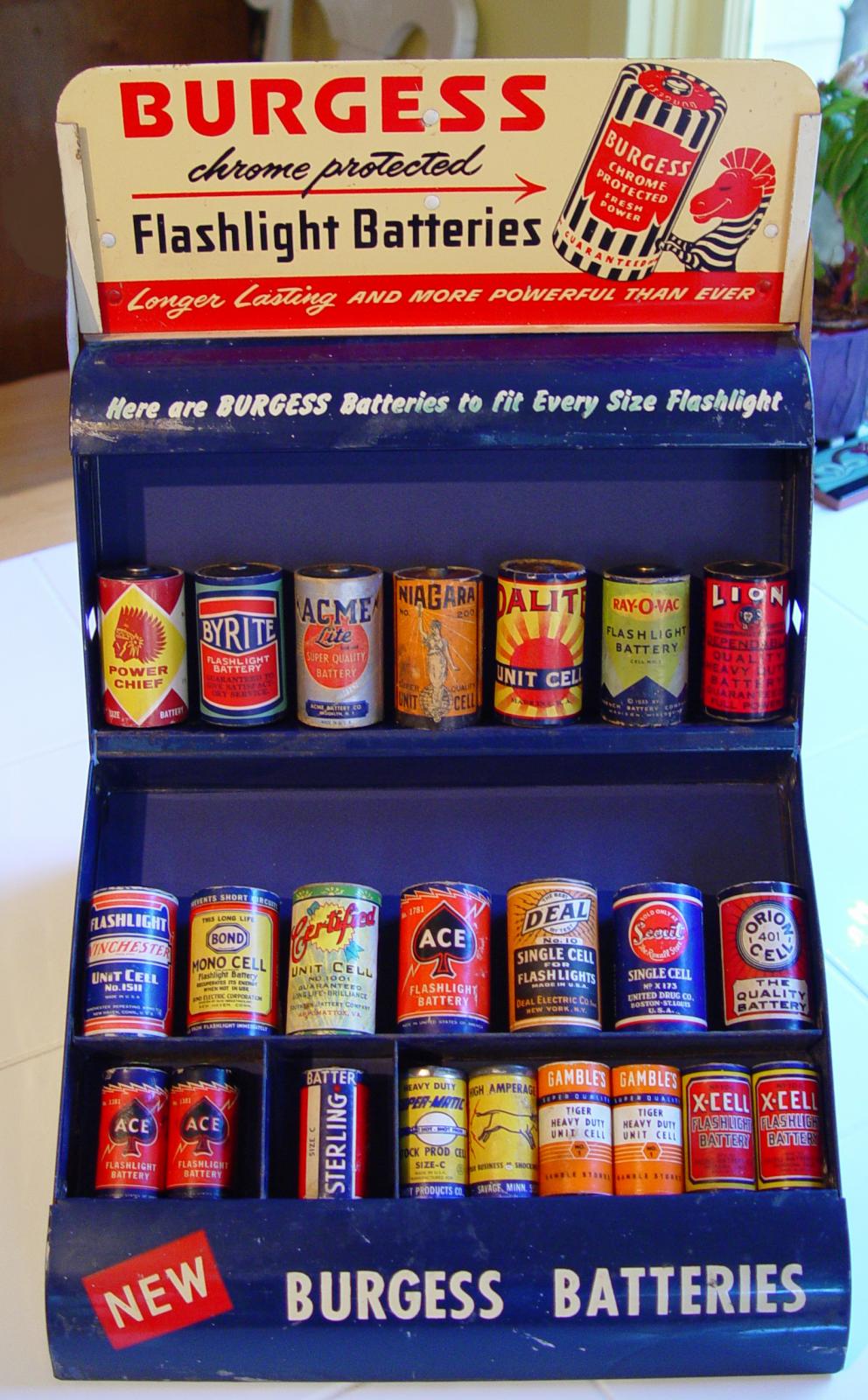 WTB Vintage "D" cell batteries like these PAYING TOP DOLLAR