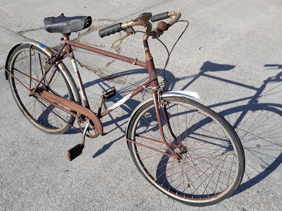 1953 Schwinn New World Traveler 125.00 in Pinole/El Sobrante Cal area