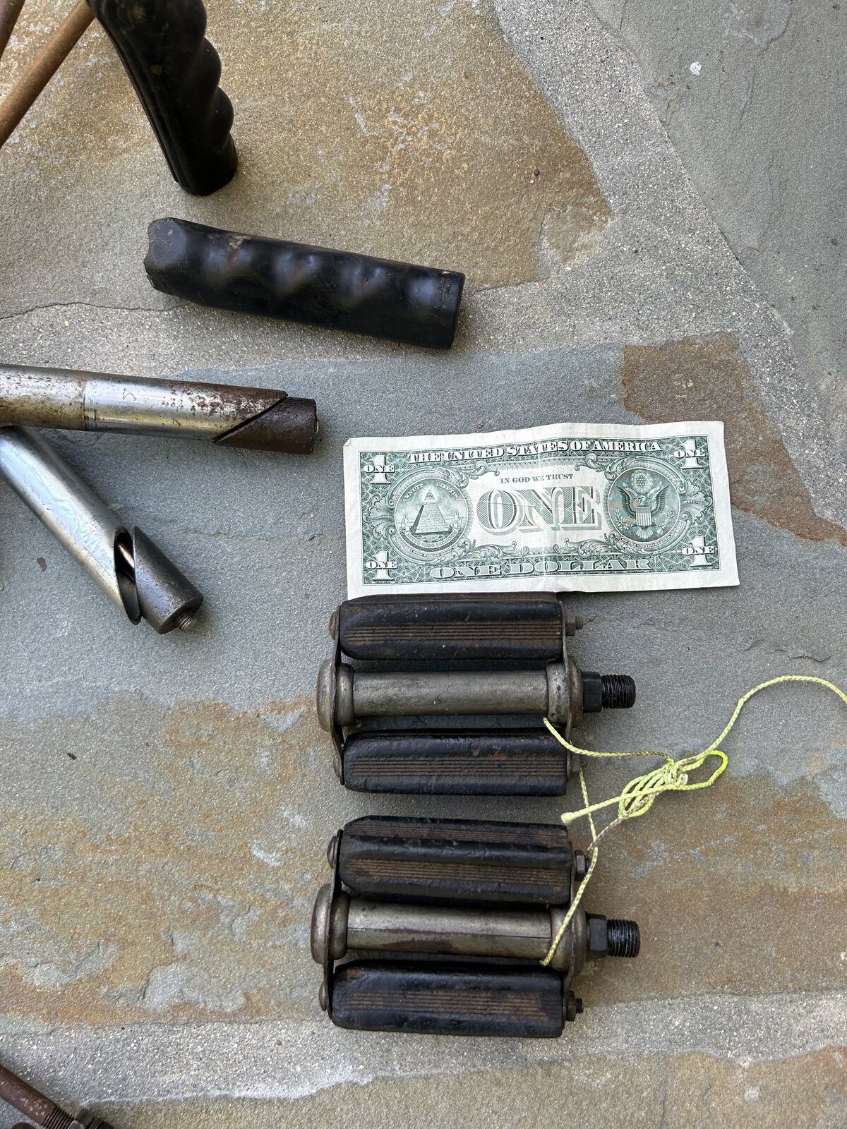 Part Out Blue Air Rider , Early Post War Wheels set, Fenders, Rack, Truss Rods , ladies pedals