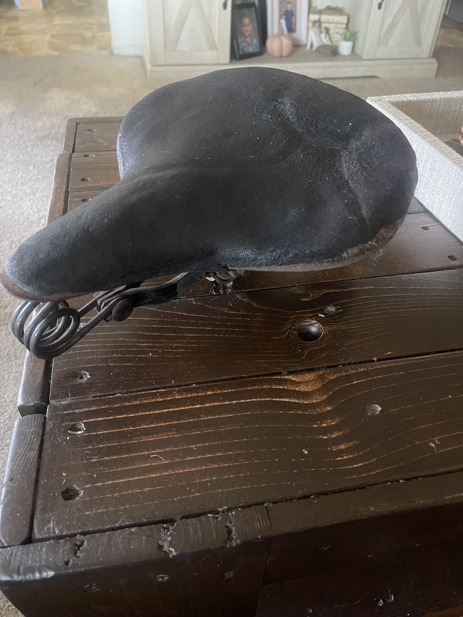 DOND Messenger seat Deal Or No Deal The Classic and Antique