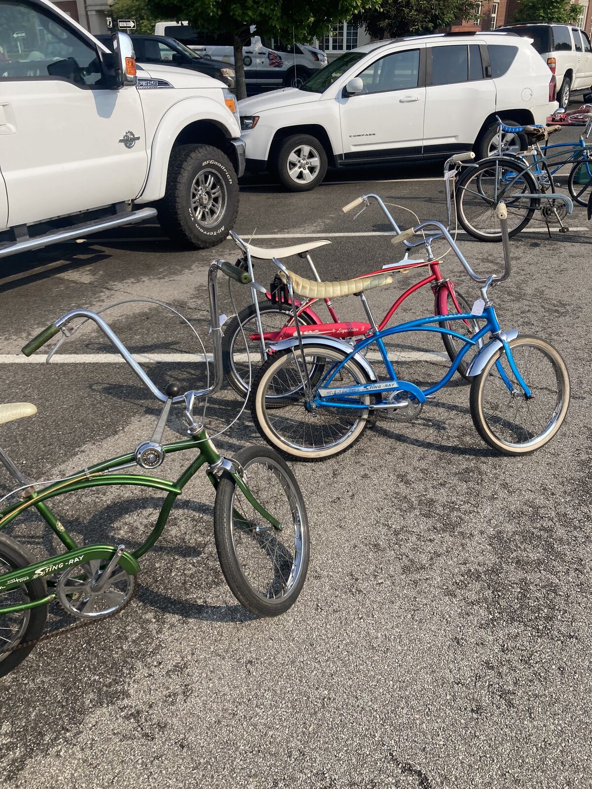 Versailles show Swap Meets, Events, Rides The Classic and Antique