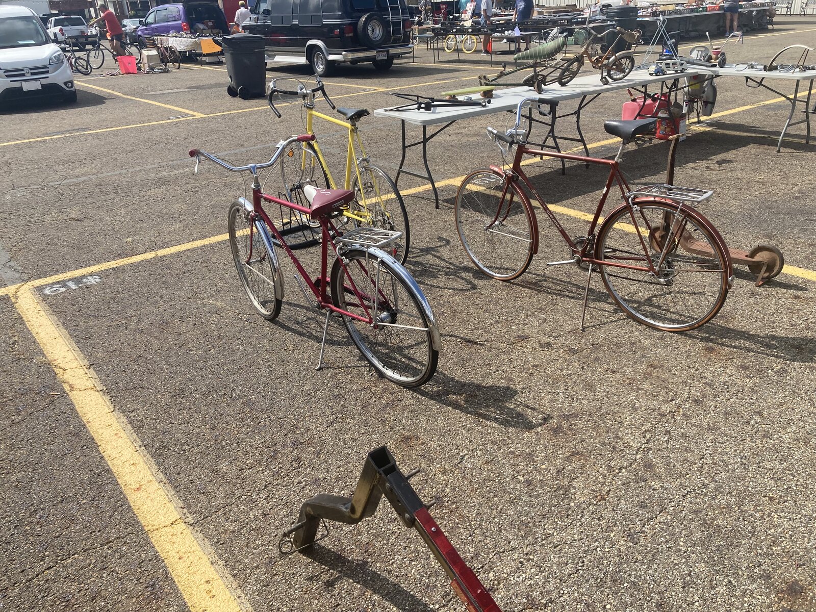 Hartville show Swap Meets, Events, Rides The Classic and Antique