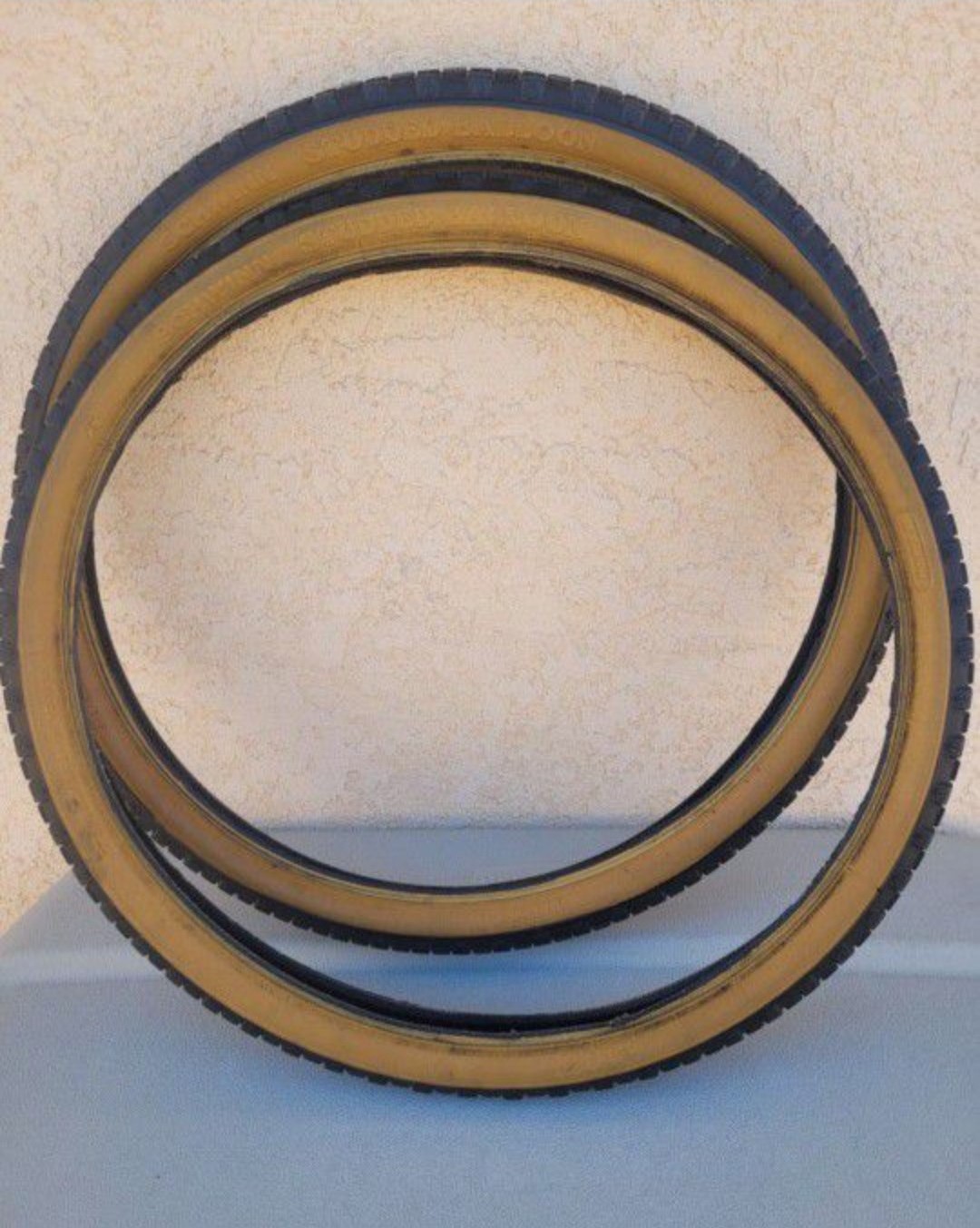 Schwinn Studded Balloon Gum Wall Tires for sale Sell Trade Bicycle