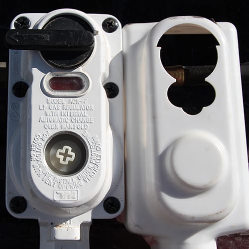How To Change An Automatic 2Stage Dual RV Propane Regulator