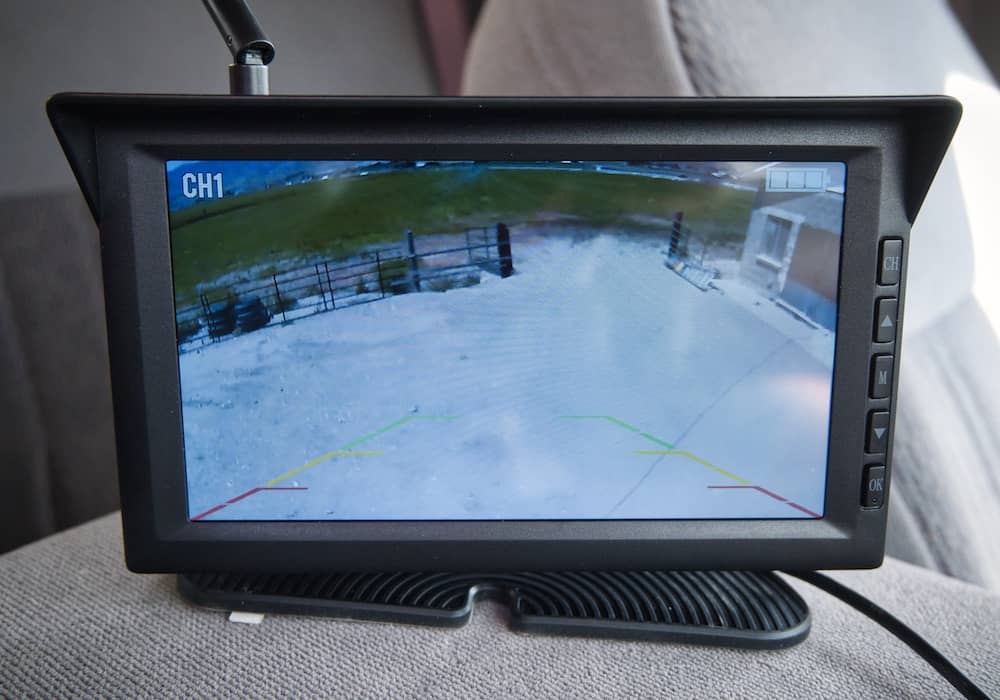 Auto Vox Solar Wireless RV Backup Camera Review & Setup