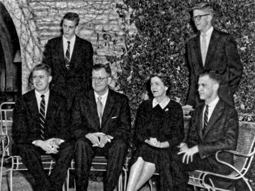 Top 10 Wealthiest Families in the World The Capitalist